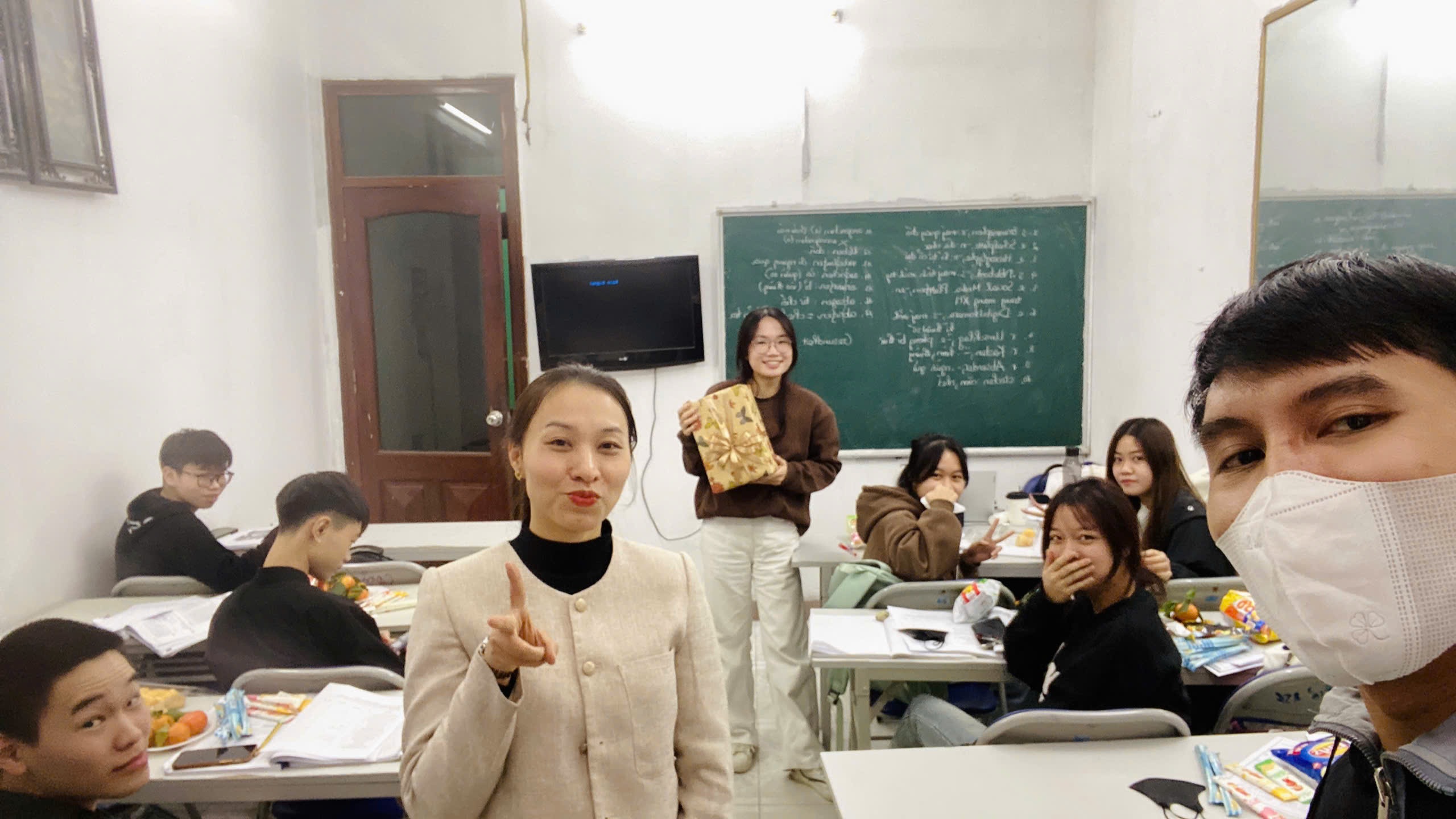 b3262952-8ef1-4b9e-99df-947a528fd83c